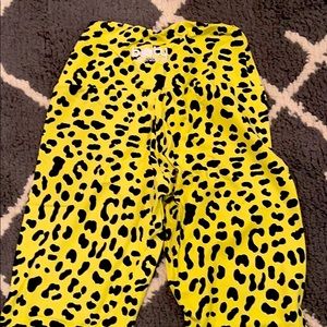 Booty by brabants lime green cheetah leggings!